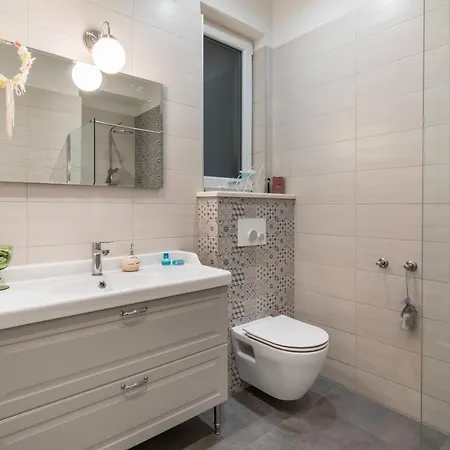Apartment Andra *